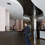 Budapest - Free Parking 3*