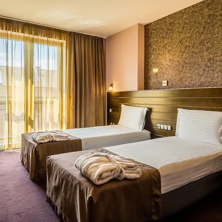 Hotel Budapest - Free Parking Sofia