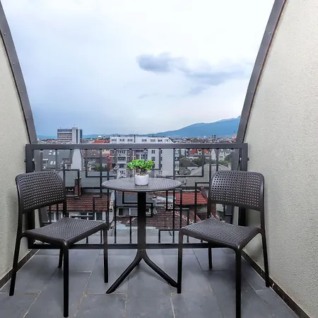 Hotel Budapest - Free Parking