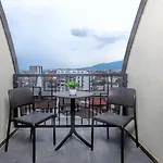 Hotel Budapest - Free Parking