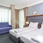 Hotel Budapest - Free Parking 3*