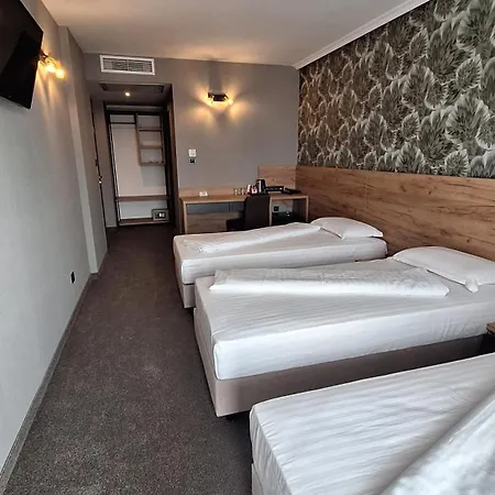 Budapest - Free Parking