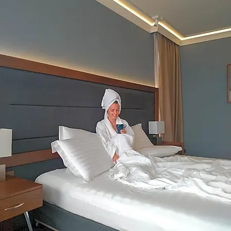 Hotel Budapest - Free Parking