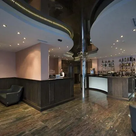 Budapest - Free Parking Hotel Sofia