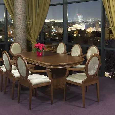 Hotel Budapest 3*