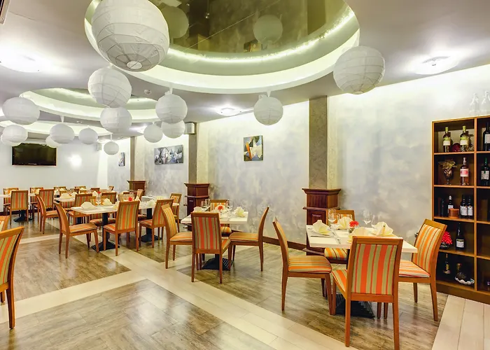 Hotel Budapest - Free Parking 3*