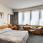Budapest - Free Parking 3*