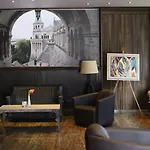 Budapest - Free Parking Hotel Sofia