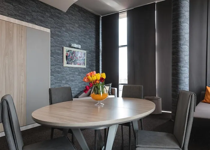 ホテル Budapest - Free Parking ソフィア