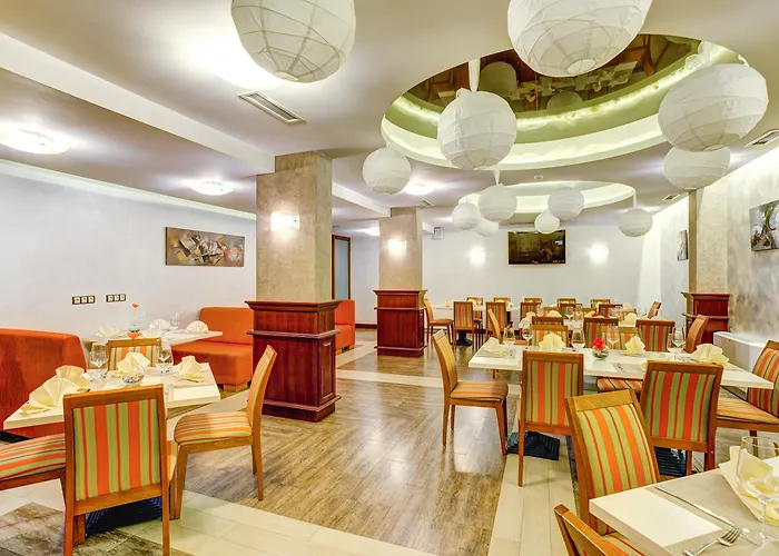 Hotel Budapest - Free Parking Sofia