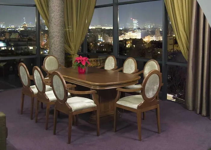 Hotel Budapest - Free Parking 3*